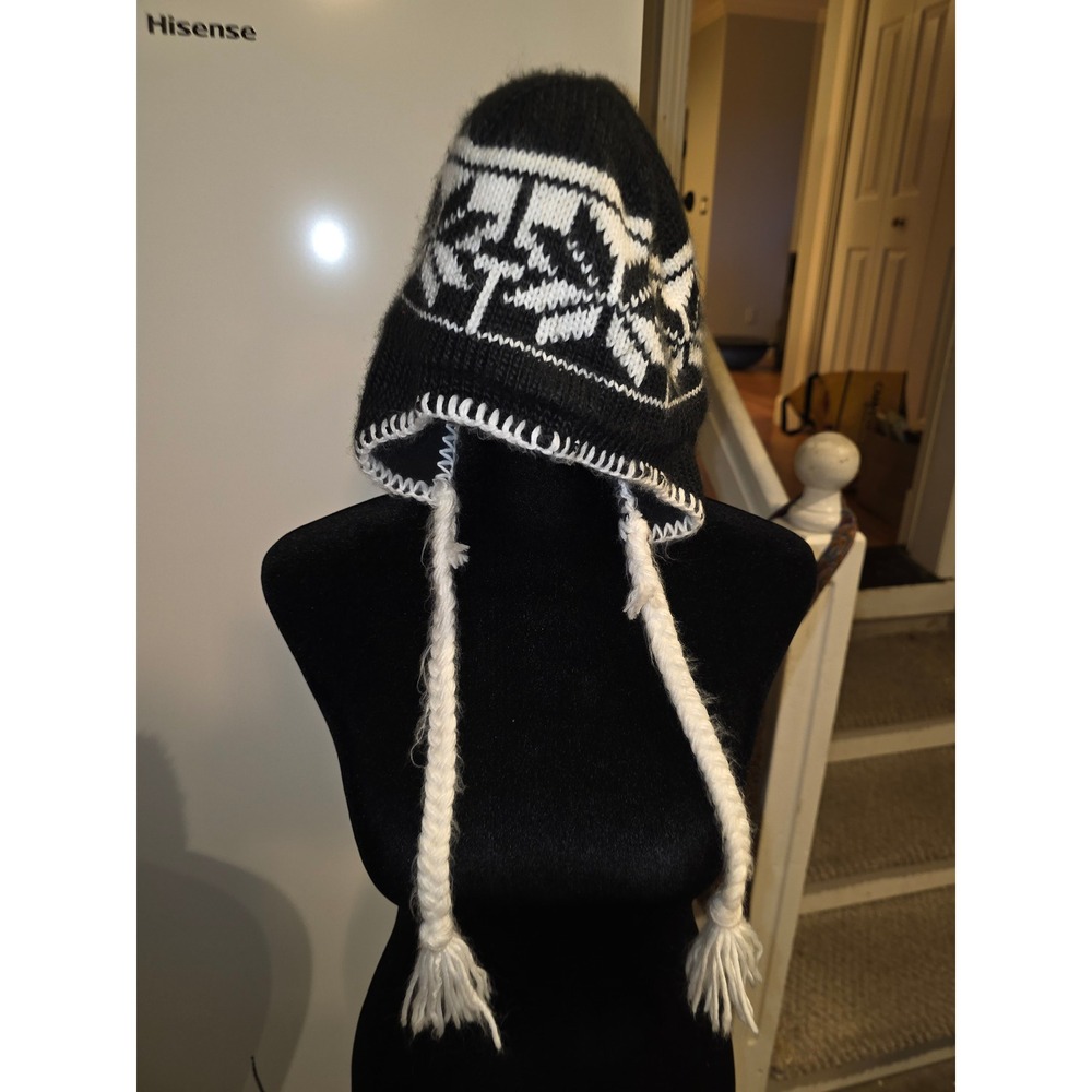 Columbia Omni Heat Knit Trapper Hat Black White Snowflake Earflap Beanie O/S